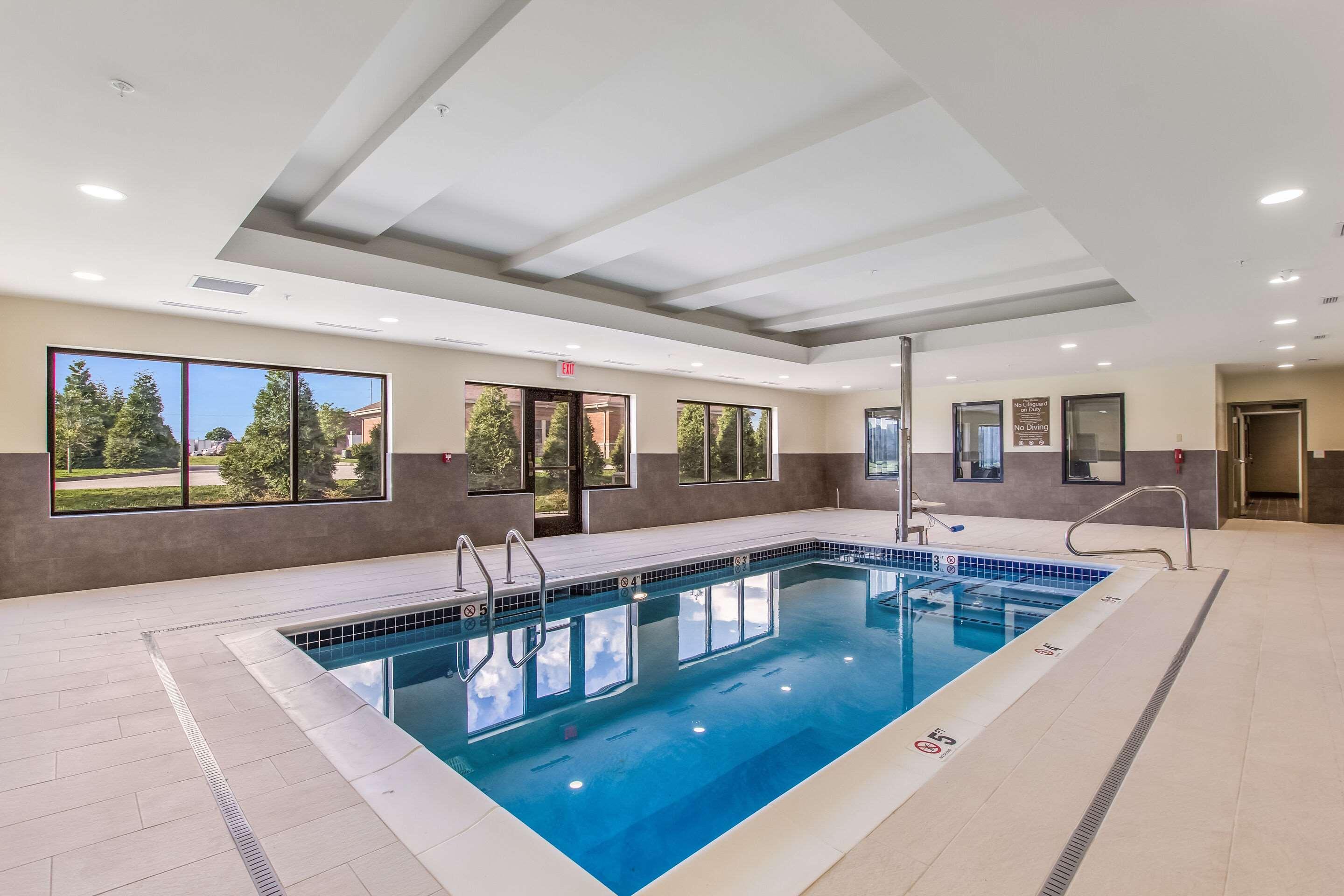 Comfort Inn Jasper Bagian luar foto