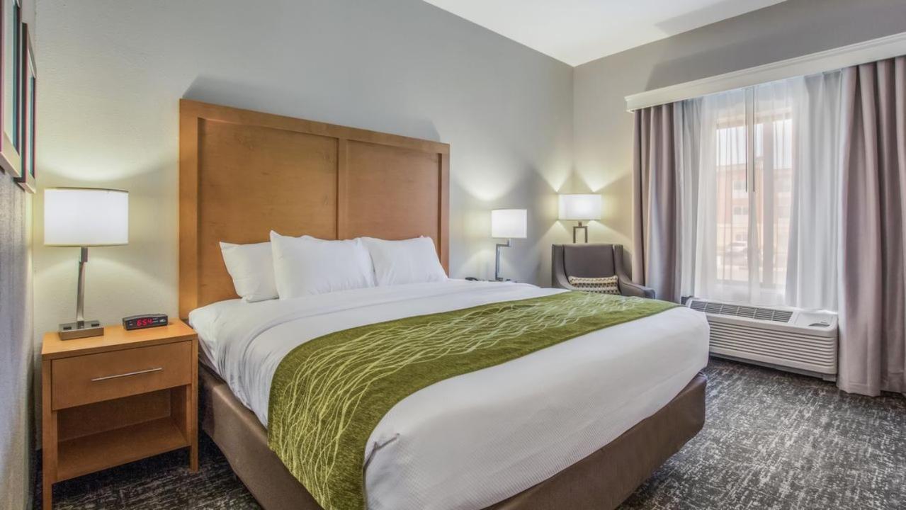 Comfort Inn Jasper Bagian luar foto